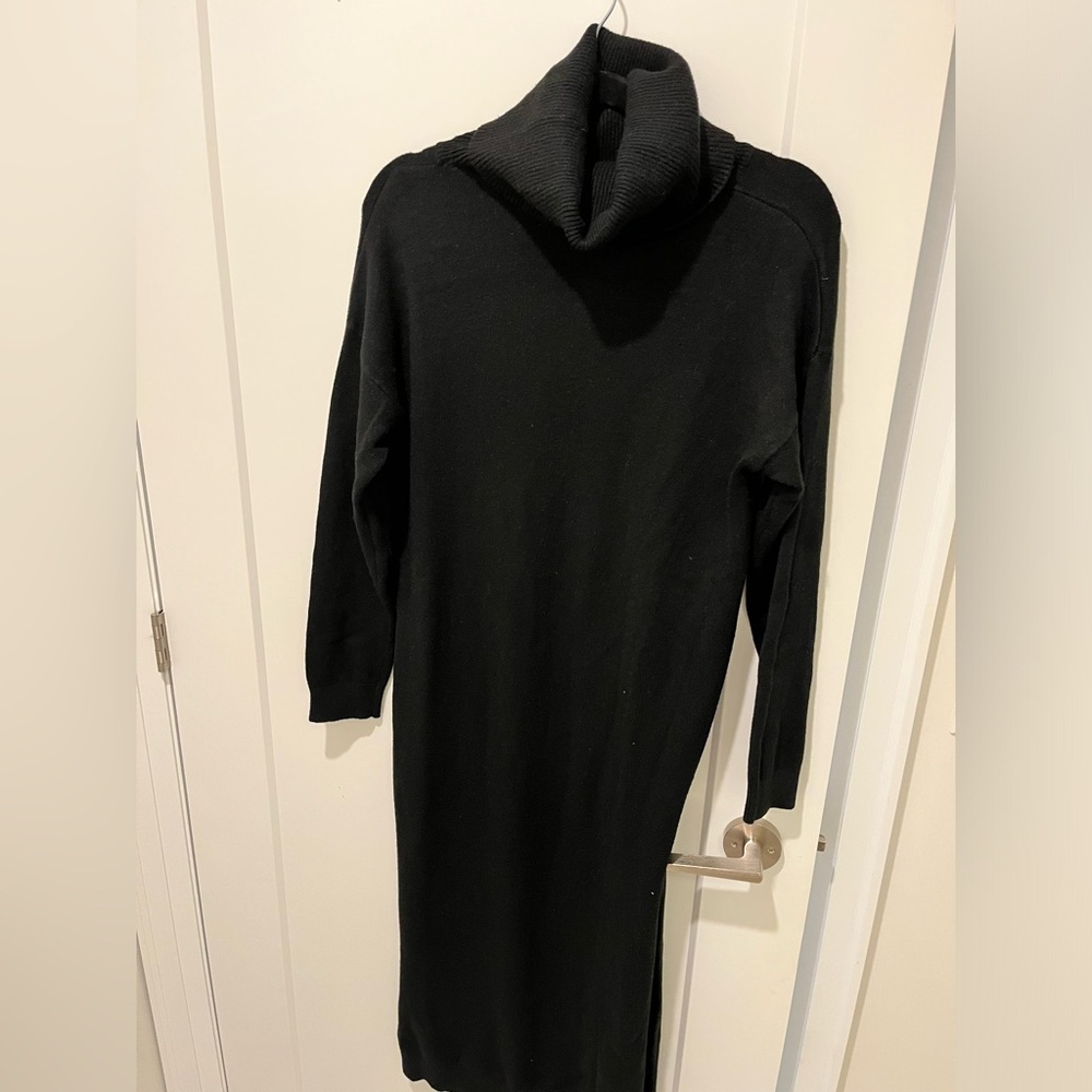Uchuu turtleneck wool dress